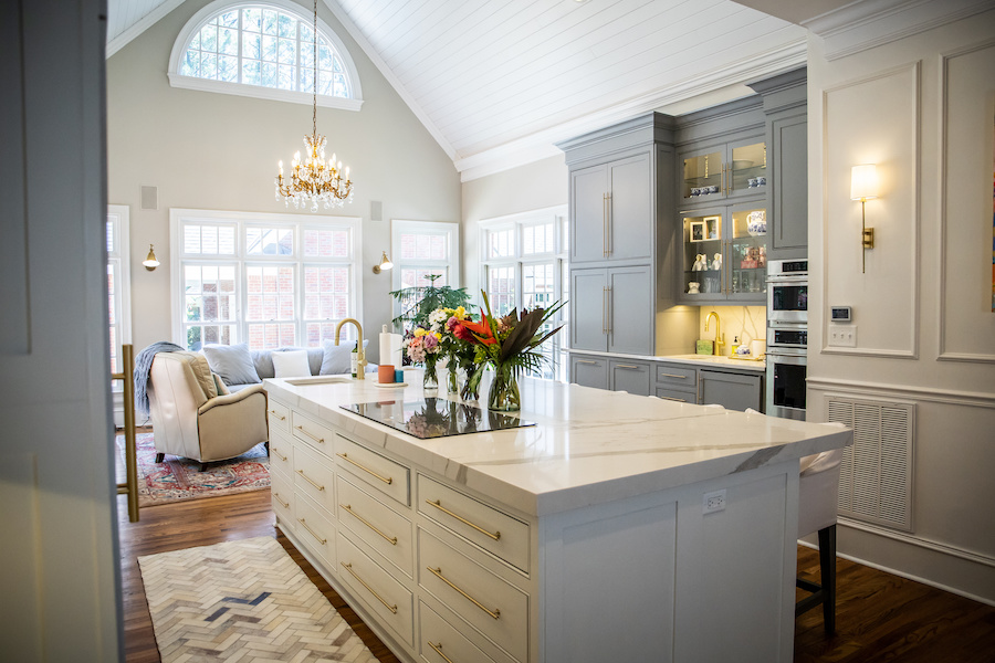 Luxurious open kitchen