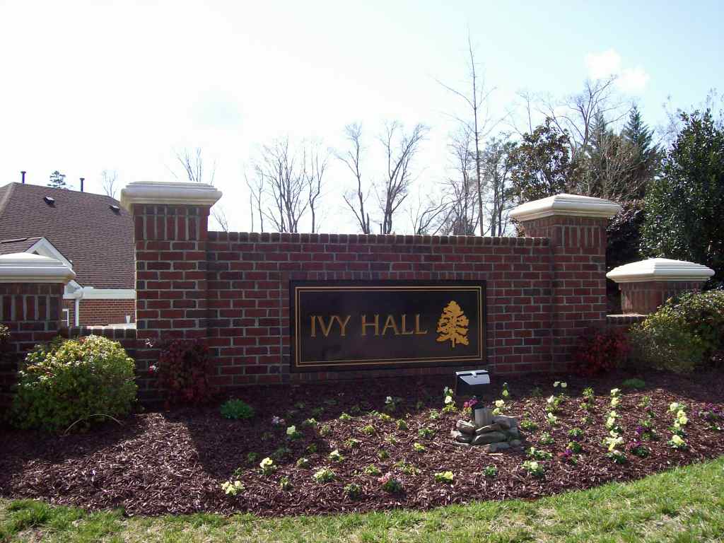 Ivy Hall Entrance sign